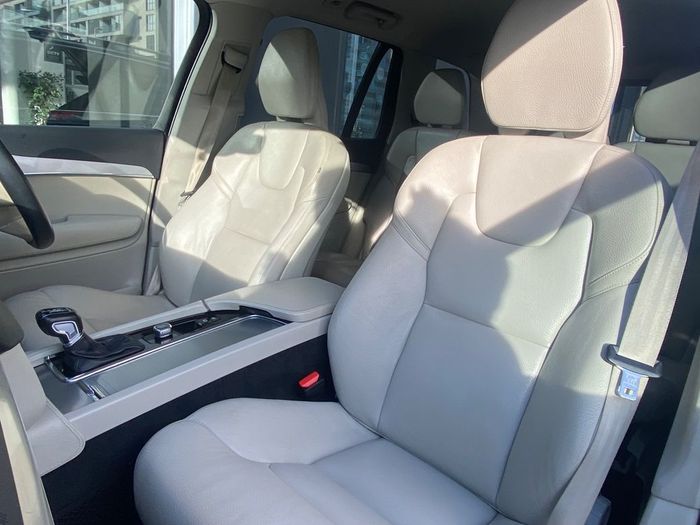 Volvo XC90 2019