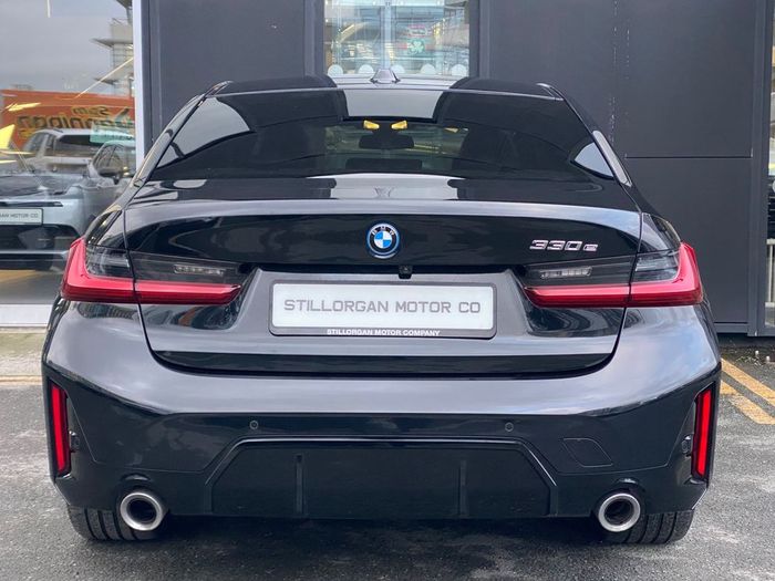BMW 3 Series 2025