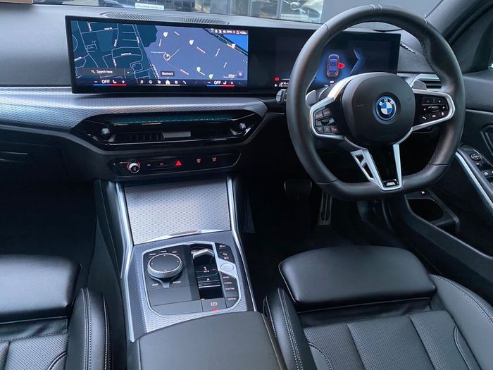 BMW 3 Series 2025
