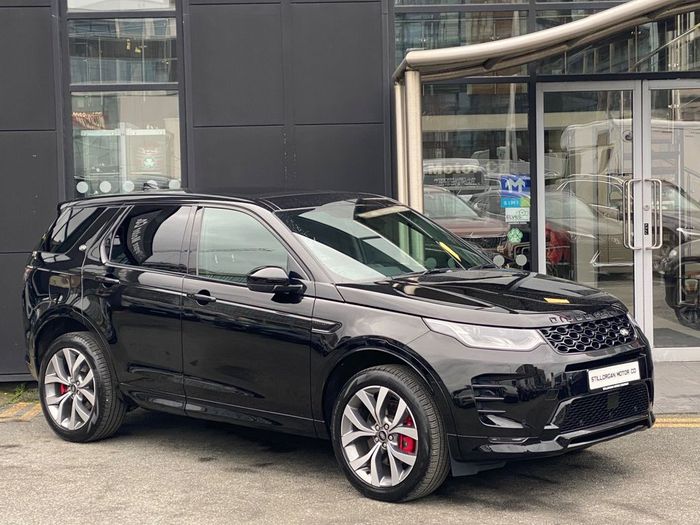 Land Rover Discovery Sport 2024