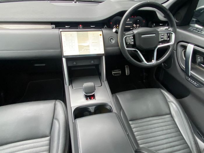 Land Rover Discovery Sport 2024