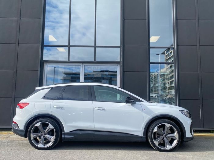 Audi Q4 E-tron 2024