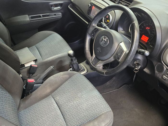 Toyota Yaris 2013