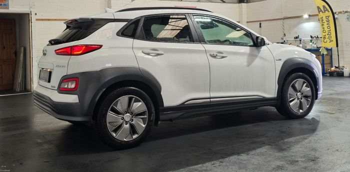 Hyundai Kona 2021