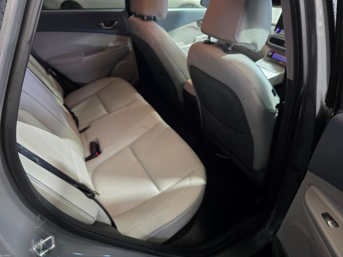 Hyundai Kona 2021