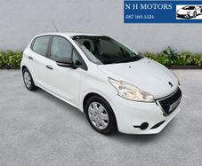 Peugeot 208 2014