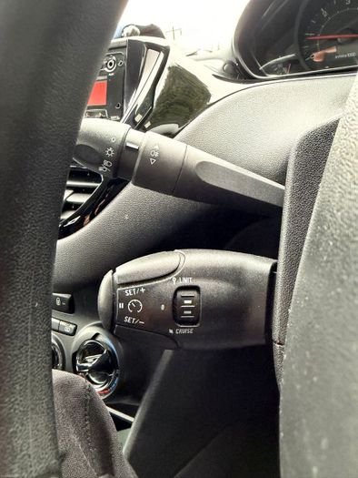 Peugeot 208 2014