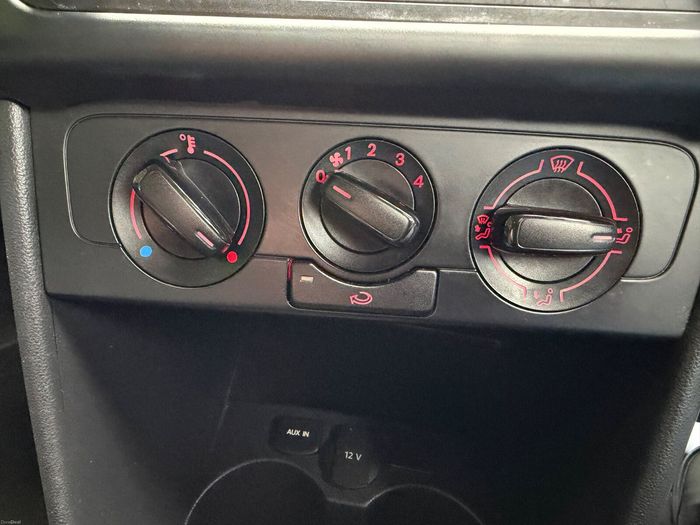 Volkswagen Polo 2013