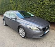 Volvo V40 2014