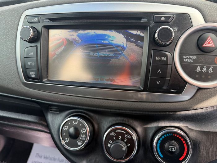 Toyota Yaris 2012