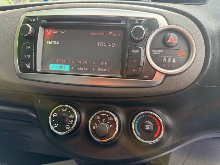 Toyota Yaris 2012