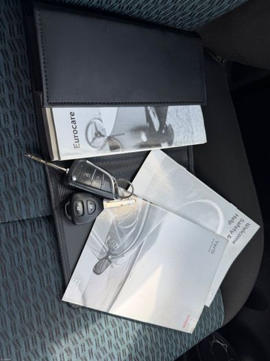 Toyota Yaris 2012