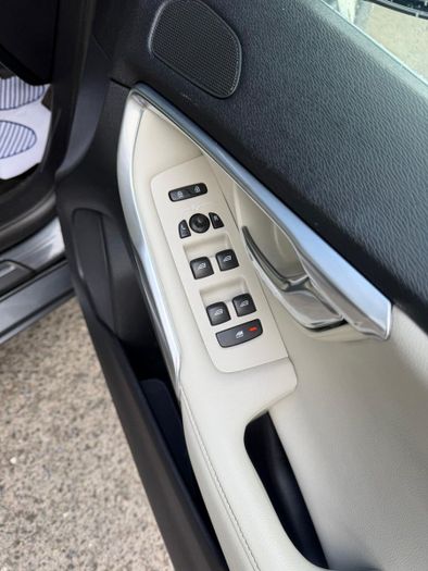 Volvo V40 2014