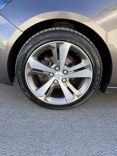 Peugeot 308 2014
