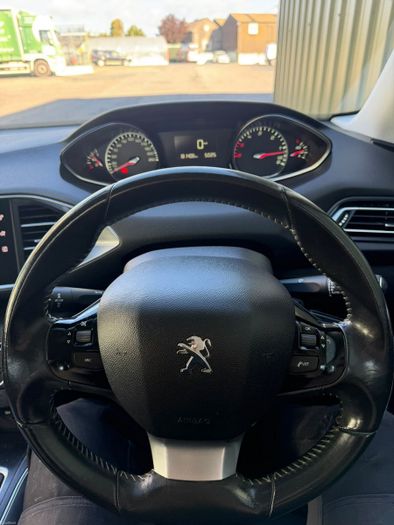 Peugeot 308 2014