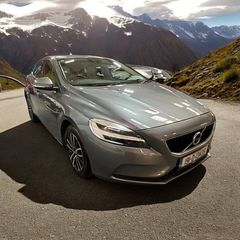 Volvo V40 2019