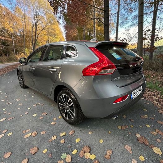 Volvo V40 2019