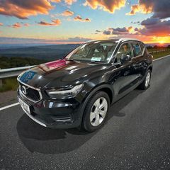 Volvo XC40 2021