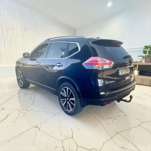 Nissan X-Trail 2015