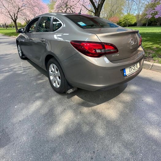 Opel Astra 2017