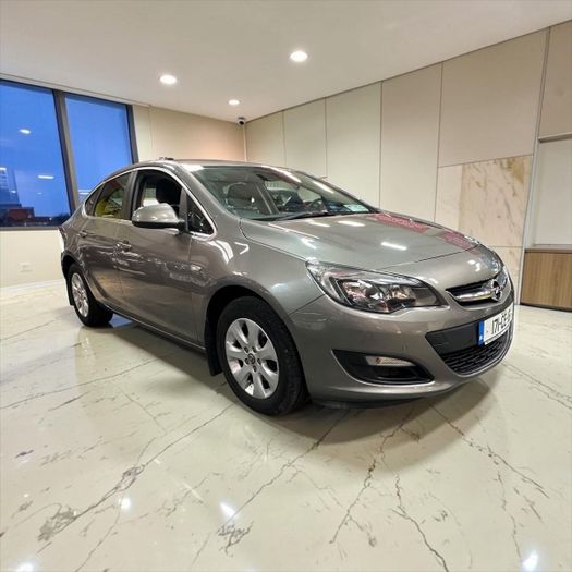 Opel Astra 2017