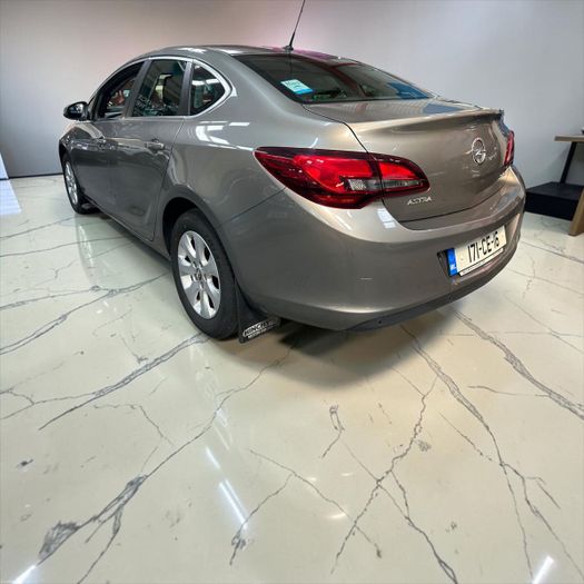 Opel Astra 2017