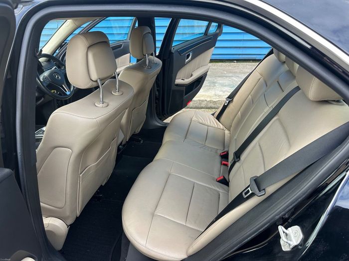 Mercedes-Benz E-Class 2013