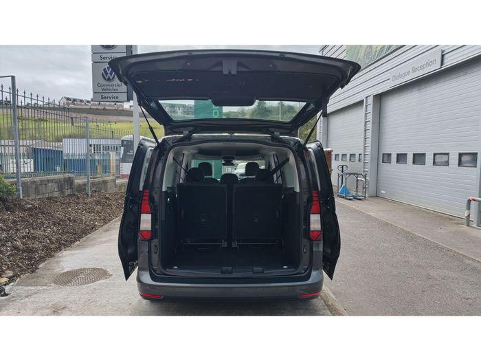 Volkswagen Caddy Maxi Life 2023