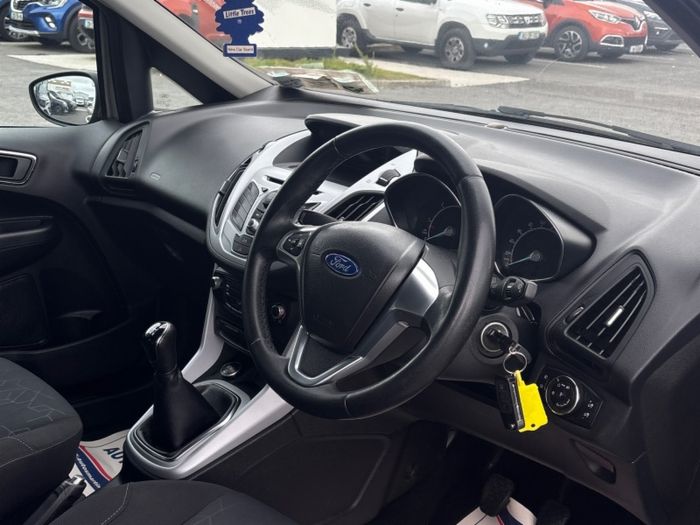 Ford B-Max 2013
