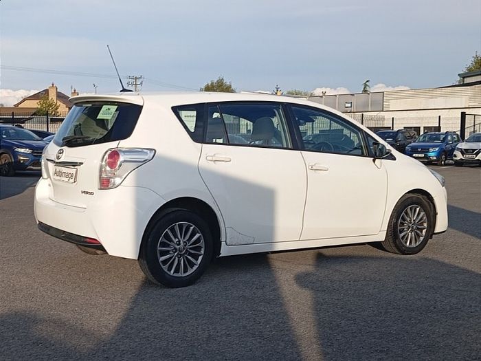 Toyota Verso 2016
