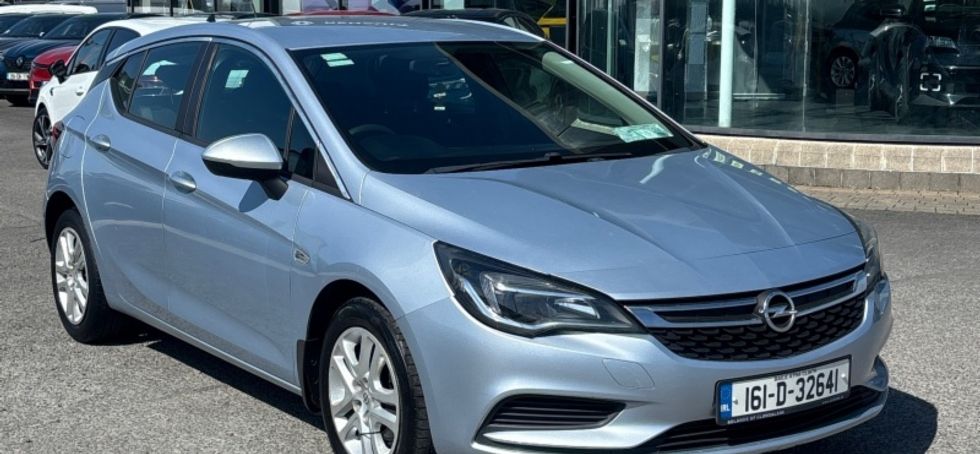 Opel Astra 2016