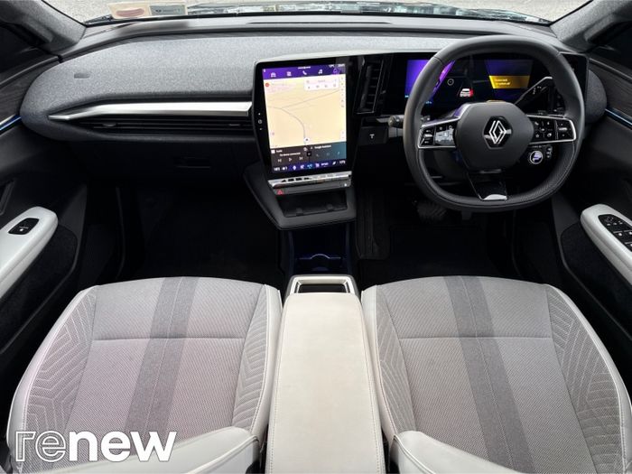 Renault Scenic E-Tech 2024