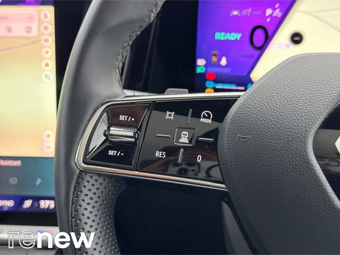 Renault Scenic E-Tech 2024