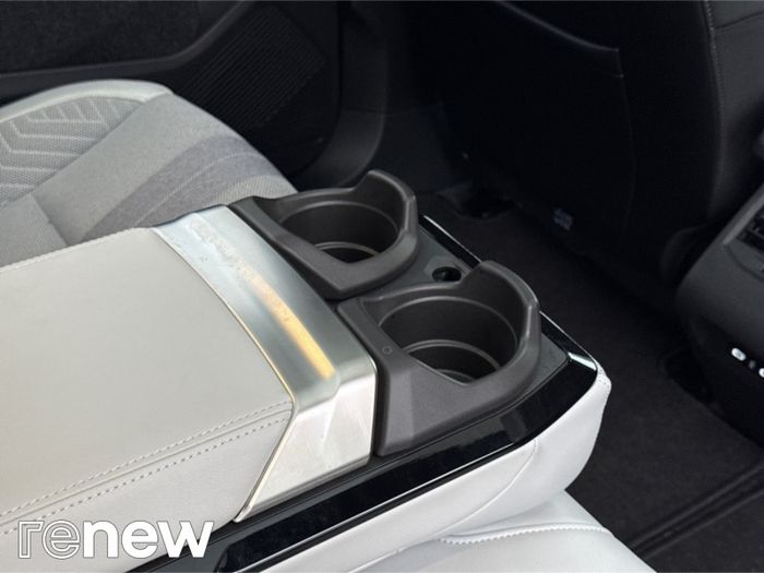 Renault Scenic E-Tech 2024