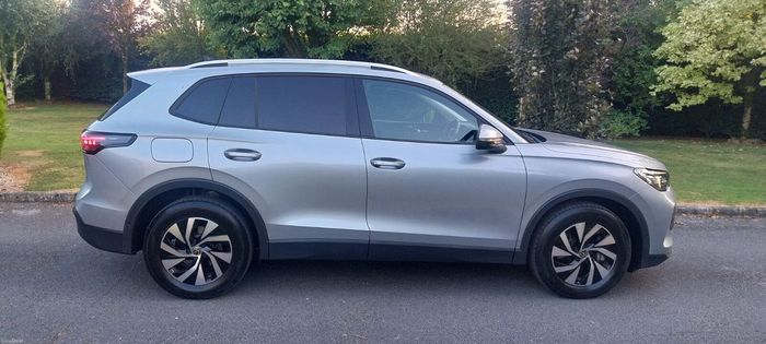 Volkswagen Tiguan 2024