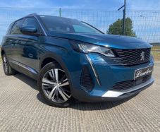 Peugeot 5008 2021
