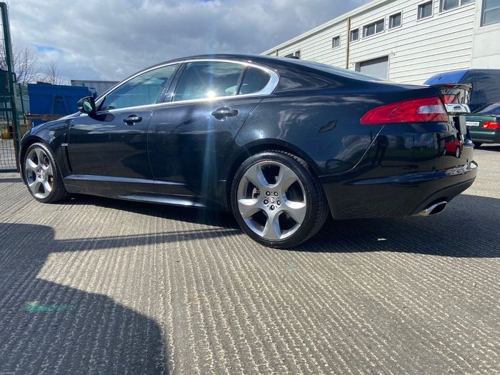 Jaguar XF 2009