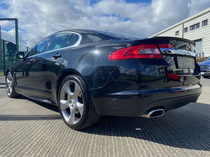 Jaguar XF 2009