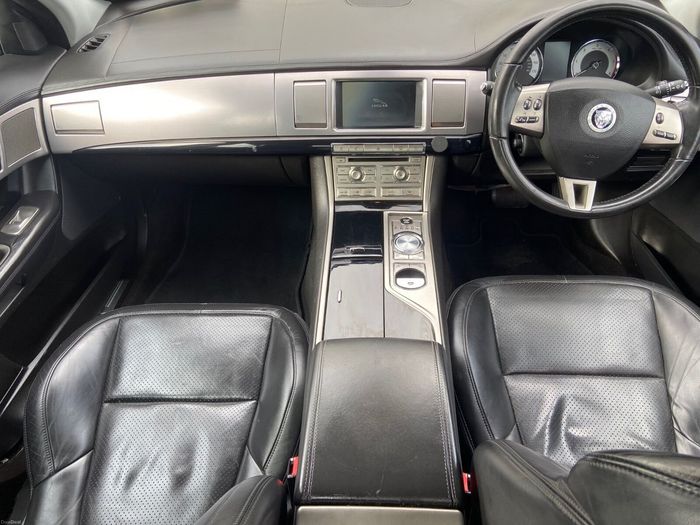 Jaguar XF 2009