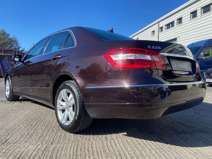 Mercedes-Benz E-Class 2011