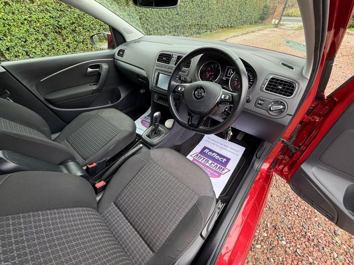 Volkswagen Polo 2015
