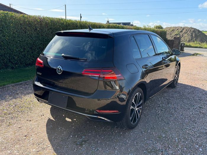 Volkswagen Golf 2020