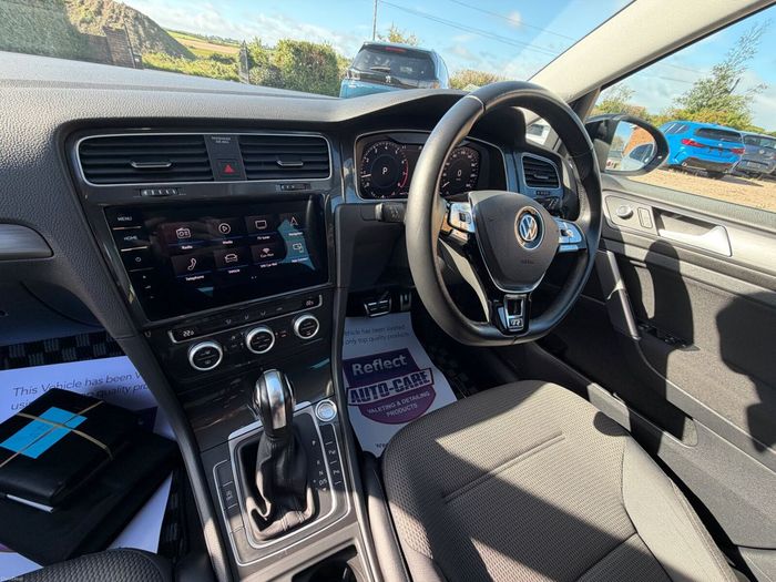 Volkswagen Golf 2020
