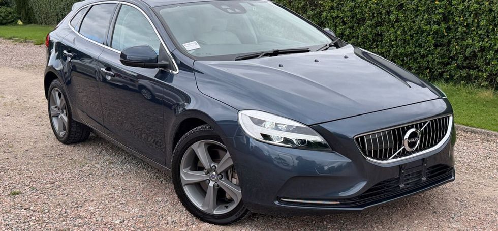 Volvo V40 2019