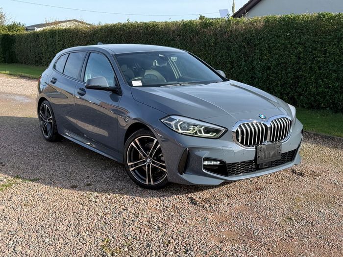BMW 1 Series 2021