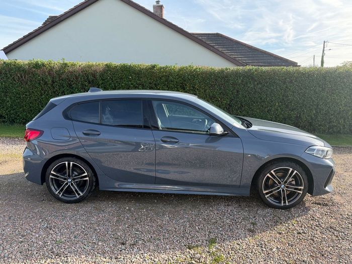 BMW 1 Series 2021