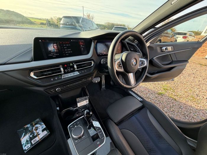 BMW 1 Series 2021