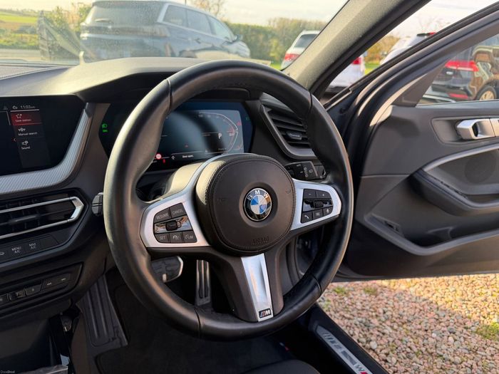 BMW 1 Series 2021