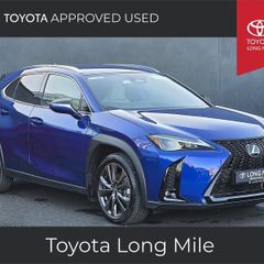 Lexus UX 2025