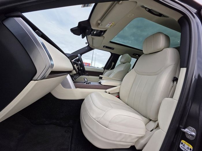 Land Rover Range Rover 2023